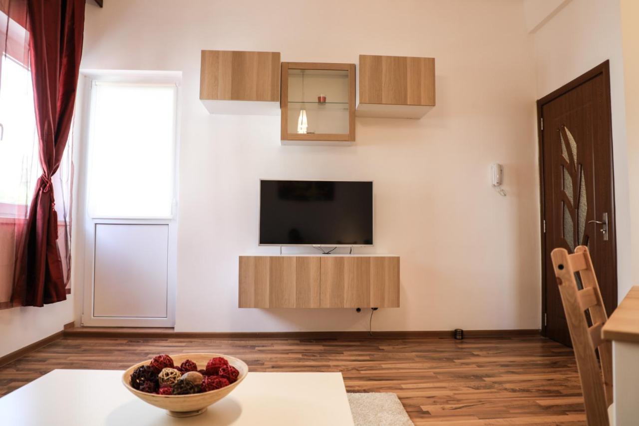 Ultracentral Apartament With Balcony - Old Town Bucureşti Eksteriør bilde