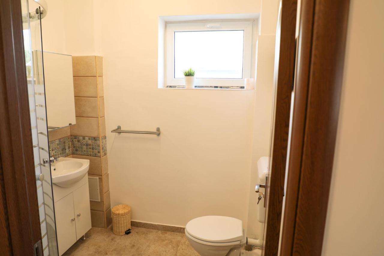 Ultracentral Apartament With Balcony - Old Town Bucureşti Eksteriør bilde